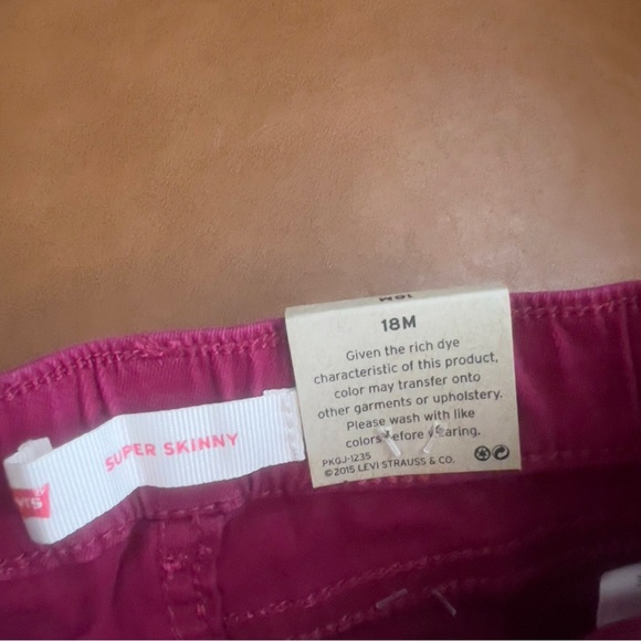 Levi’s Baby Toddler Girl Sz 18M Pink 710 Super Skinny Jeans Distressed NWT - Picture 6 of 9
